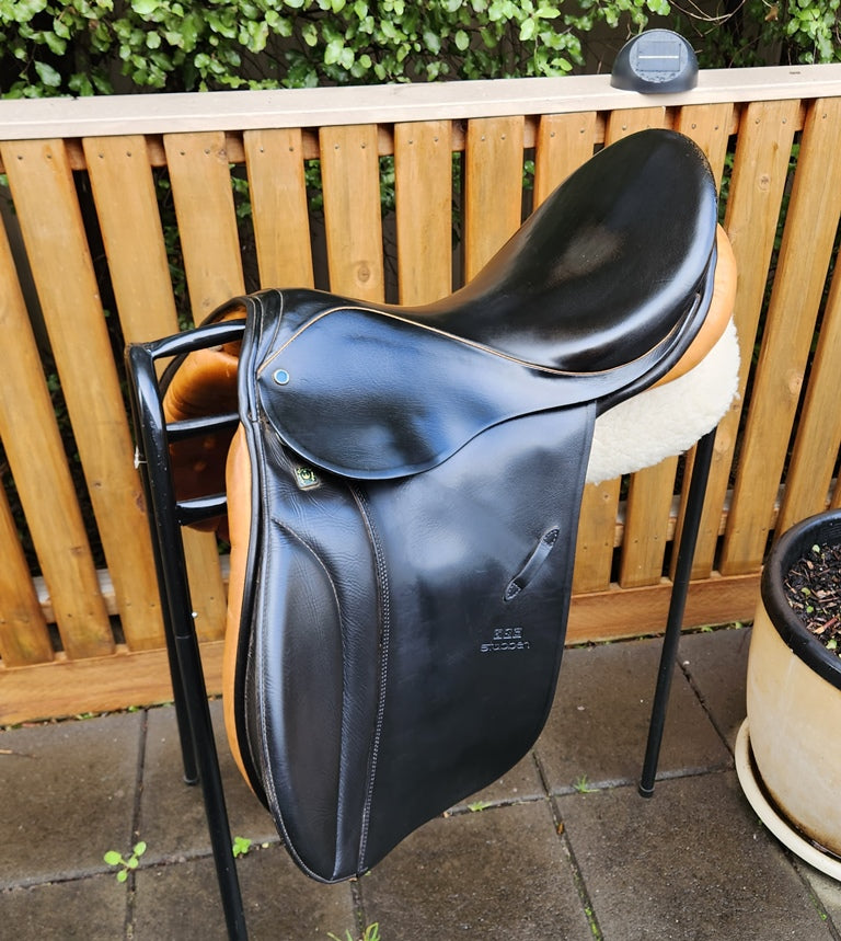 17.5" STUBBEN SIEGFRIED VSD (AP DRESSAGE CUT) XW Saddlesnthings