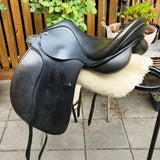 SOLD......17"  ANKY DRESSAGE SADDLE MW