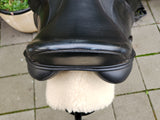 17.5" K&M SURFACE BLOCK DRESSAGE, LOW HEAD, WIDE, BLACK....ON TRIAL