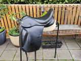 17.5" K&M SURFACE BLOCK DRESSAGE, LOW HEAD, WIDE, BLACK....ON TRIAL
