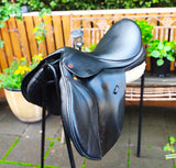 17.5 Kent & Masters S compact GP/Jump standard wither.  Black. Wide/XW