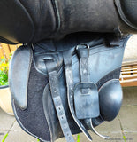 17.5 Kent & Masters S compact GP/Jump standard wither.  Black. Wide/XW