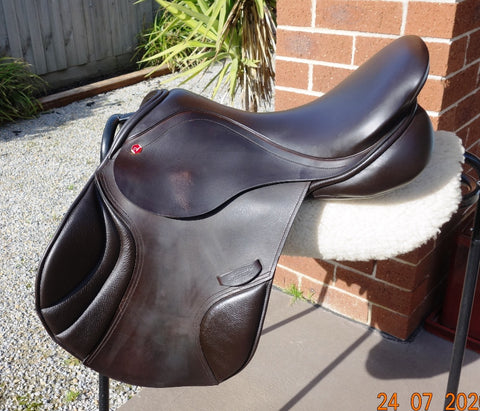 SOLD .............17" ALBION K2 JUMP M/MW BROWN