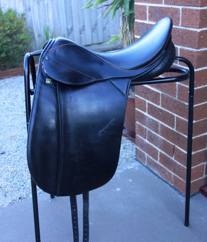 SOLD.......17.5" STUBBEN TRISTAN DELUXE MW