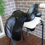 SOLD.....17.5"  PH LIBERTY CLOSE CONTACT DRESSAGE SADDLE WIDE.