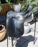 SOLD.....17.5"  PH LIBERTY CLOSE CONTACT DRESSAGE SADDLE WIDE.