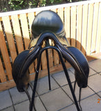 SOLD........17" EQUIPE VIKTORIA +1  M-MW