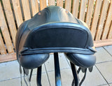 SOLD........16.5" KENT & MASTERS S SERIES REMOVEABLE BLOCK DRESSAGE