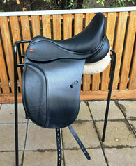 SOLD.......17" KENT & MASTERS S SERIES MOVEABLE BLOCK DRESSAGE