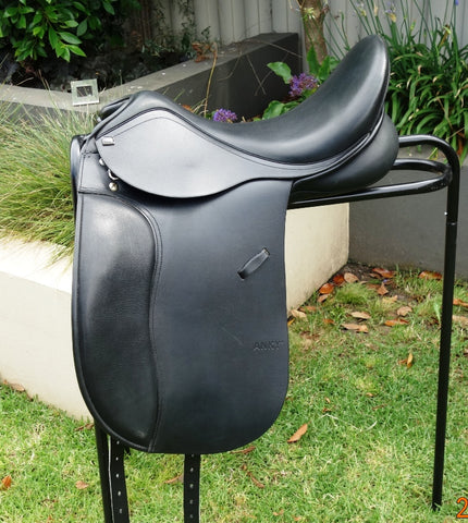SOLD........17" ANKY  SALINERO DRESSAGE SADDLE