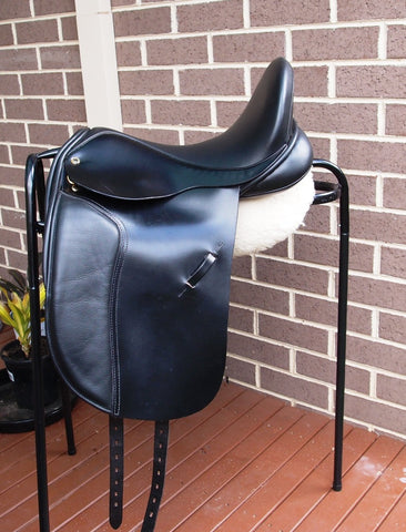 SOLD......17" BLACK COUNTRY ELOQUENCE DRESSAGE XW.....ON HOLD