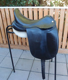 SOLD......17.5" FRANK BAINES REFLEX MONO DRESSAGE SADDLE MW