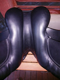 SOLD........16.5" KENT & MASTERS S SERIES REMOVEABLE BLOCK DRESSAGE
