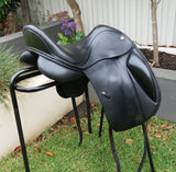 SOLD......17"  KENT & MASTERS S SERIES SURFACE BLOCK DRESSAGE HDR MW