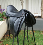 SOLD......17"  KENT & MASTERS S SERIES SURFACE BLOCK DRESSAGE HDR MW