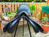 17" K&M S Series Jump saddle, wide gullet.  Pakenham Vic