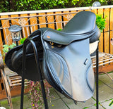 17" K&M S Series Jump saddle, wide gullet.  Pakenham Vic