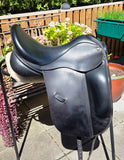 17.5" Ideal Suzannah Dressage saddle 17.5" Wide gullet. Pakenham Vic