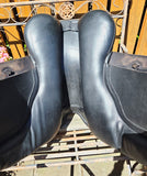 17.5" Ideal Suzannah Dressage saddle 17.5" Wide gullet. Pakenham Vic