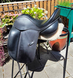 17.5" Ideal Suzannah Dressage saddle 17.5" Wide gullet. Pakenham Vic