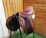 SOLD.......17.5" SOUTHERN STARS JUMP SADDLE