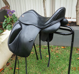 SOLD......17"  KENT & MASTERS S SERIES SURFACE BLOCK DRESSAGE HDR MW